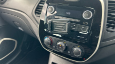 Renault Captur 0.9 TCE 90 Play 5dr Petrol Hatchback